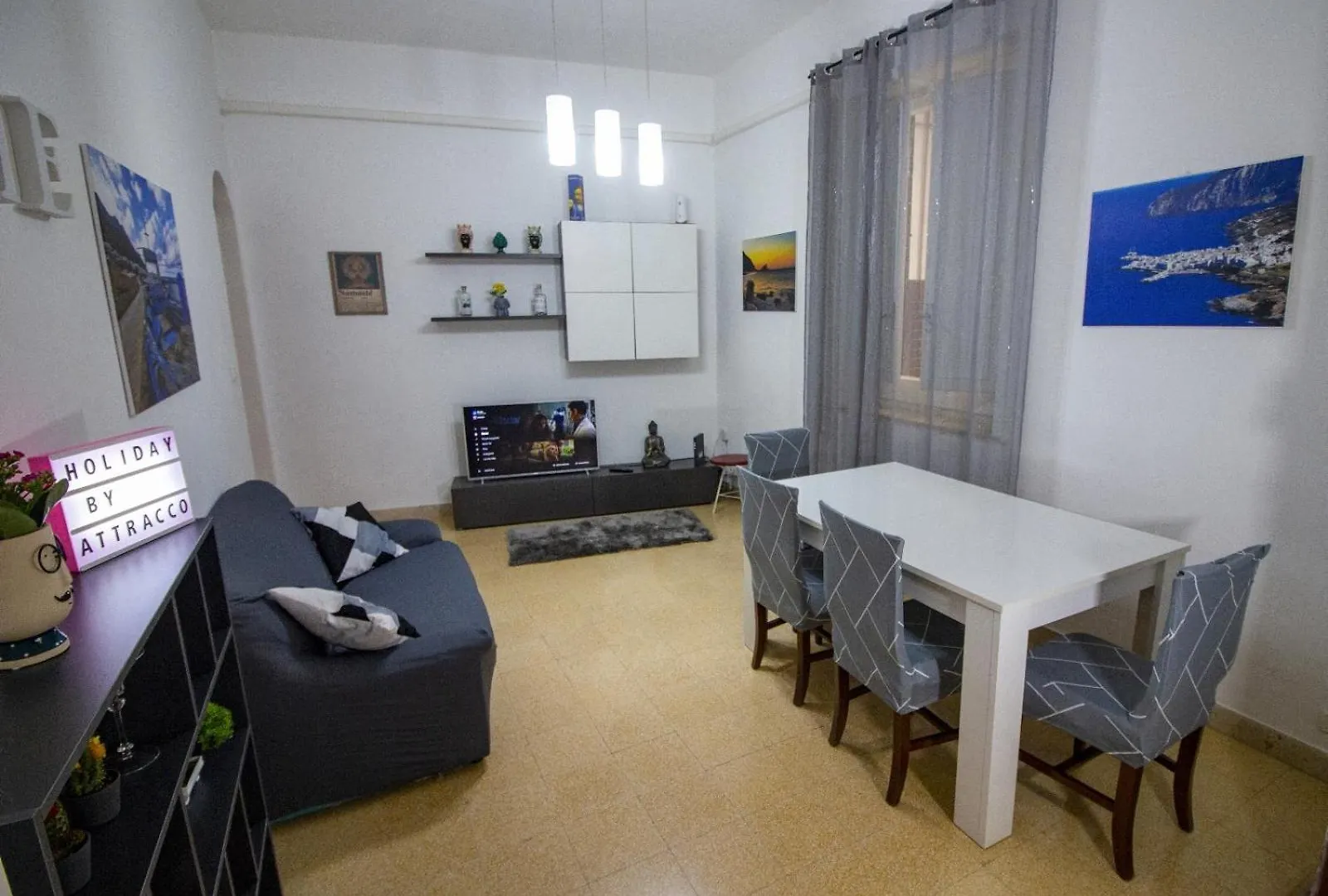Attracco Apartment Trapani 0*,  Italia